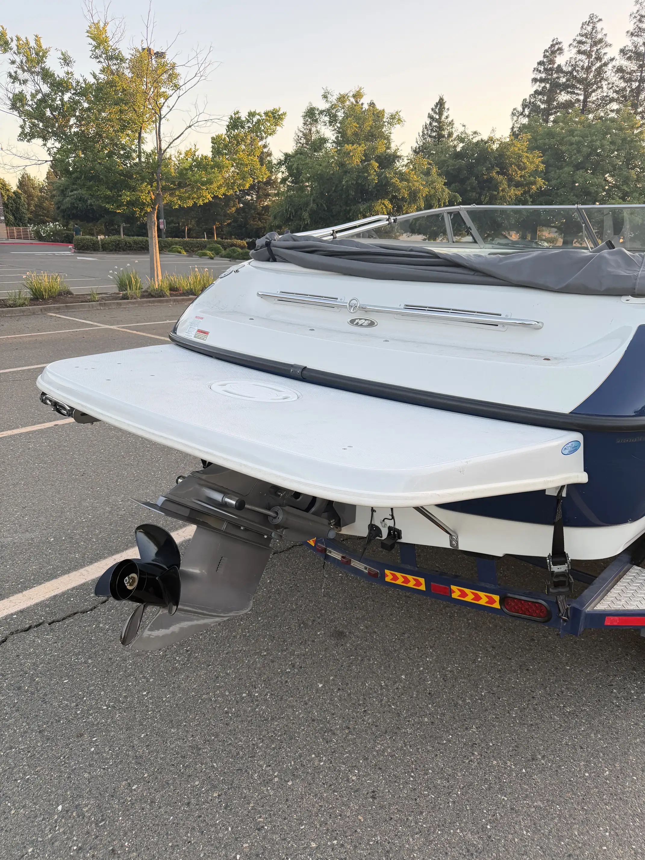 2001 Crownline boat photo 5